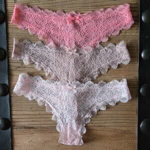 Victoria's Secret Dream Angels Lace Thong Bundle sz Small New
